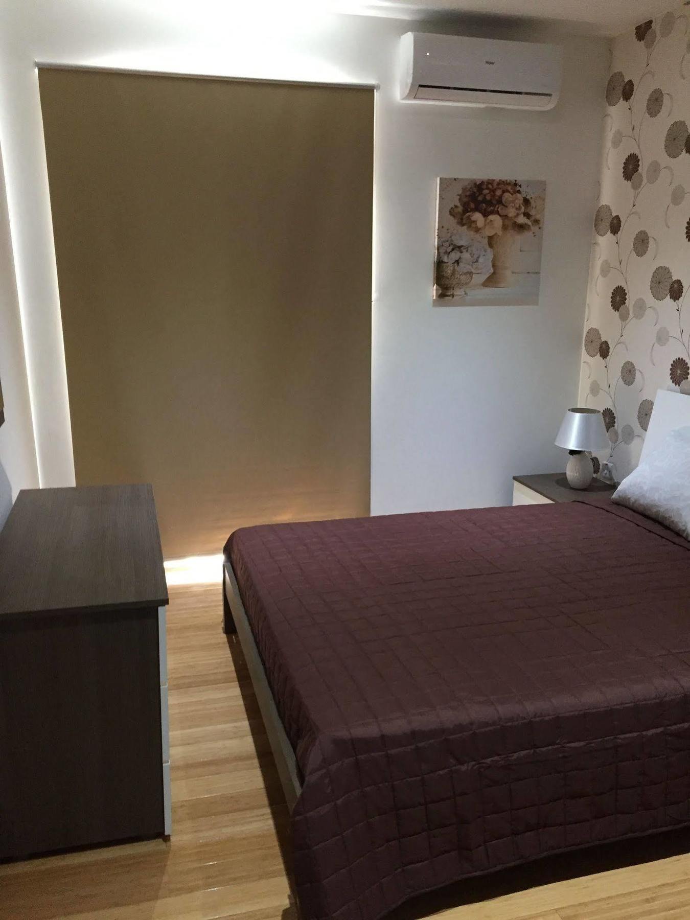 Malta Rent Rooms Gzira Exteriör bild